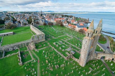 15 x mooiste bezienswaardigheden St Andrews: wat zien & doen in deze oude universiteitsstad?