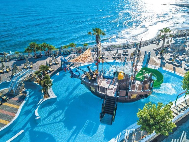 Star Beach Village & Water Park boeken