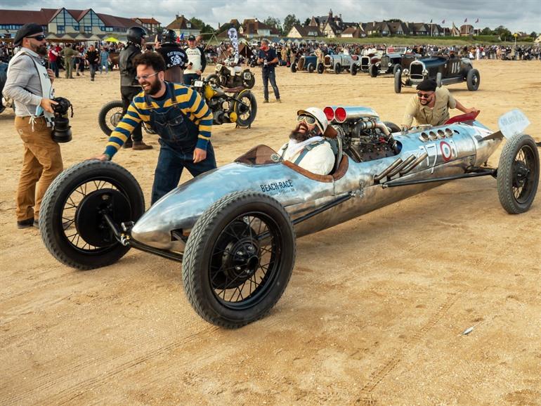 Strand race in Ouistreham