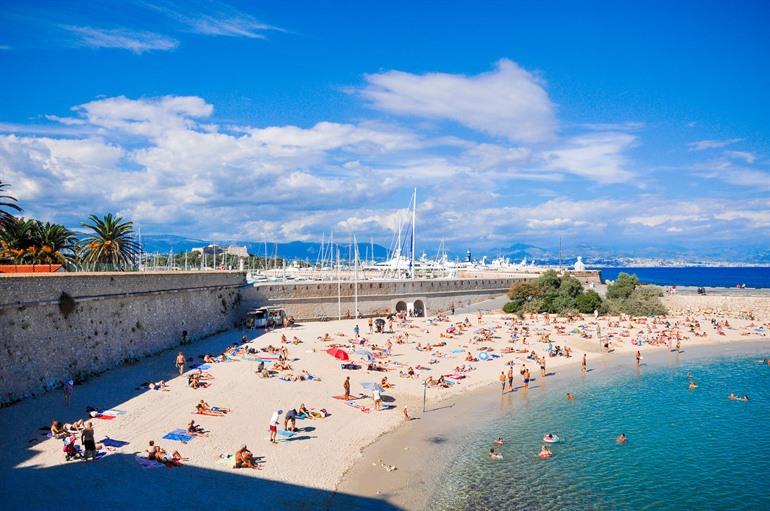 Strand van Antibes, Frankrijk