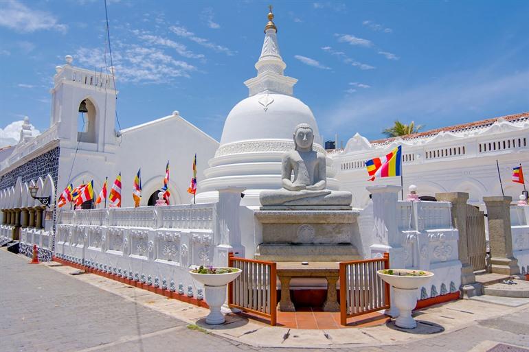 Sudharmalaya Vihara, boedhistische tempel in Galle Fort