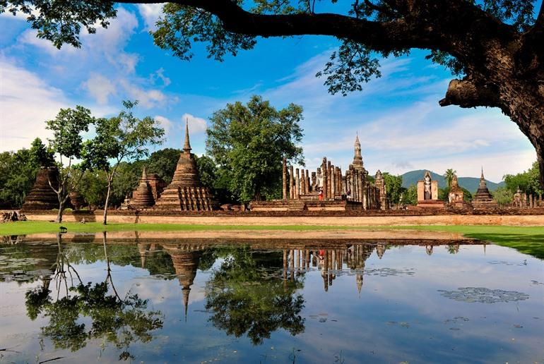 Sukhothai bezoeken in Thailand
