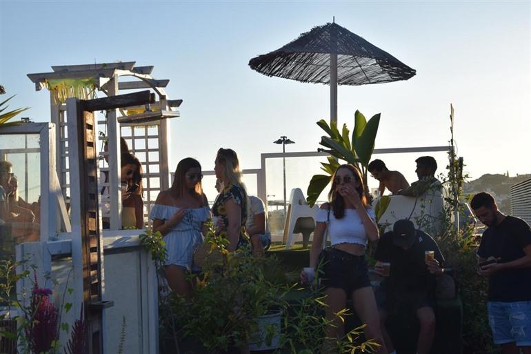 Sunset Destination Hostel