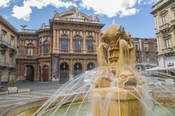 Teatro Massimo Bellini, Catania