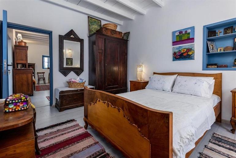 The Agean blue country house Old Milos boeken