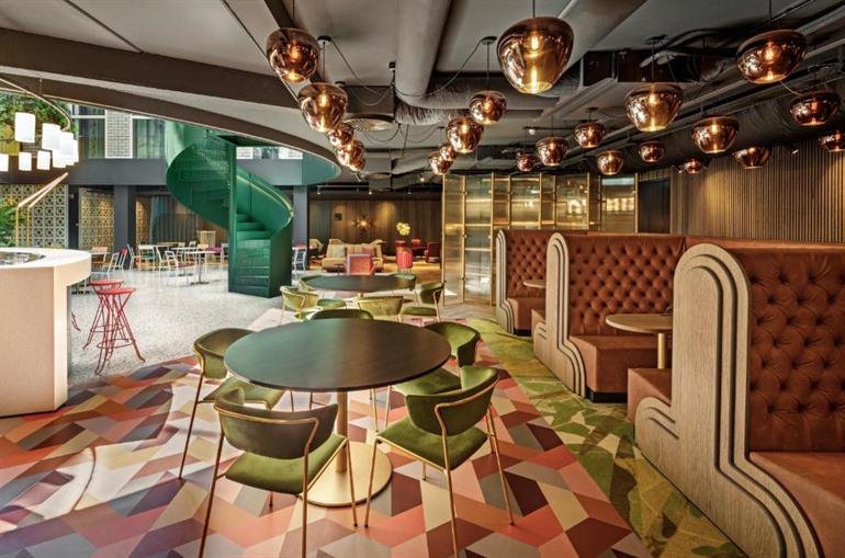 The Florian Amsterdam Airport boeken