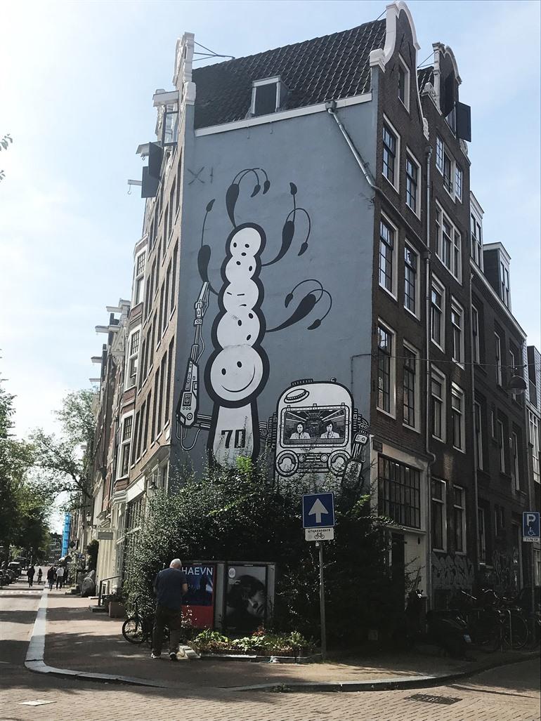 The London Police, street art kunstwerk in Amsterdam