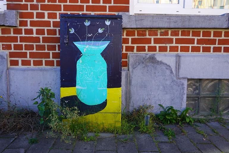 Three Vases van Luis Manuel Lambrechts, Leuven