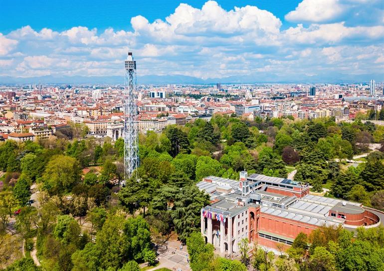 Torre Branca in Parco Sempione, Milaan