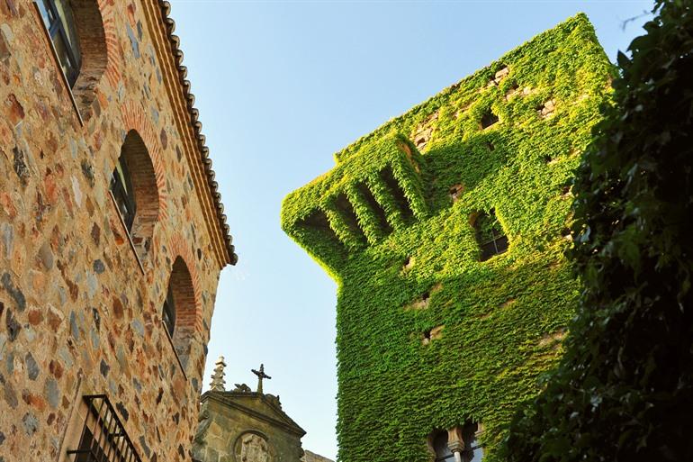 Torre de Sande in de buurt van de oude wijk