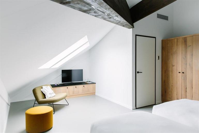 Trust hotel in Beveren, nabij Doel