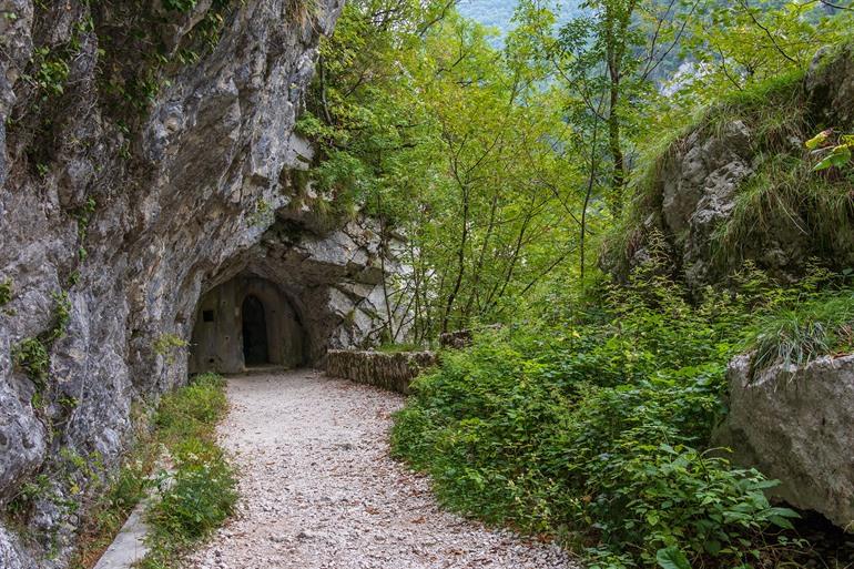 Tunnel van Fort Kluze naar Fort Hermann, Slovenië