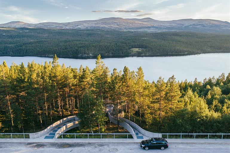 Uitkijkplatform Sohlbergplassen op de schilderachtige Rondane-route