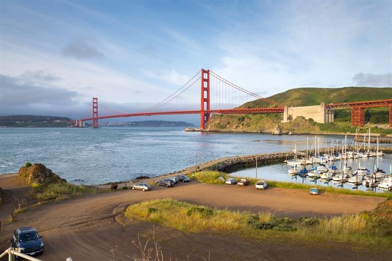 Uitzicht Golden Gate Bridge vanuit Presidio 