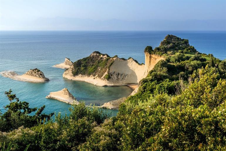 Uitzicht op Cape Drastis van bovenaf, Corfu