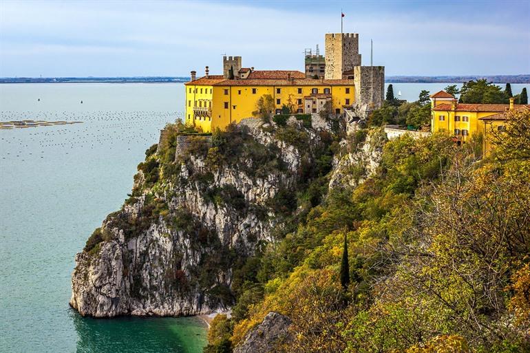Uitzicht op Castello di Duino