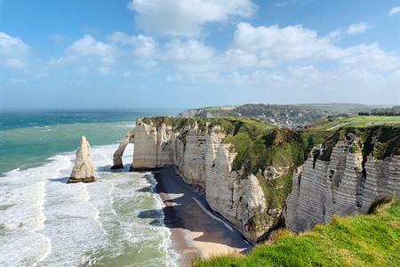 De Krijtrotsen van Etretat bezoeken? Alle info & tips voor je bezoek