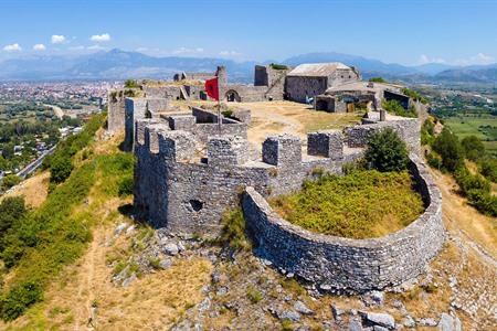 Uitzicht op het Rozafakasteel in Shkodër, Albanië