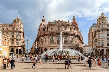 Uitzicht op Piazza De Ferrari, Genua