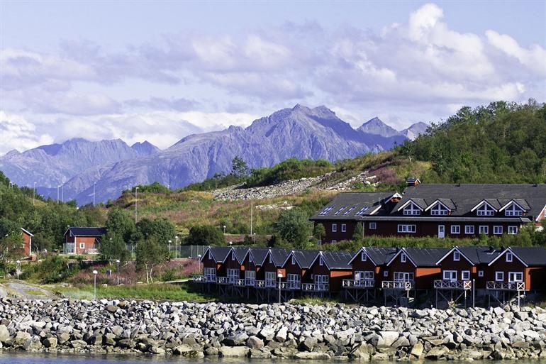 Uitzicht op Stokmarknes, Vesterålen