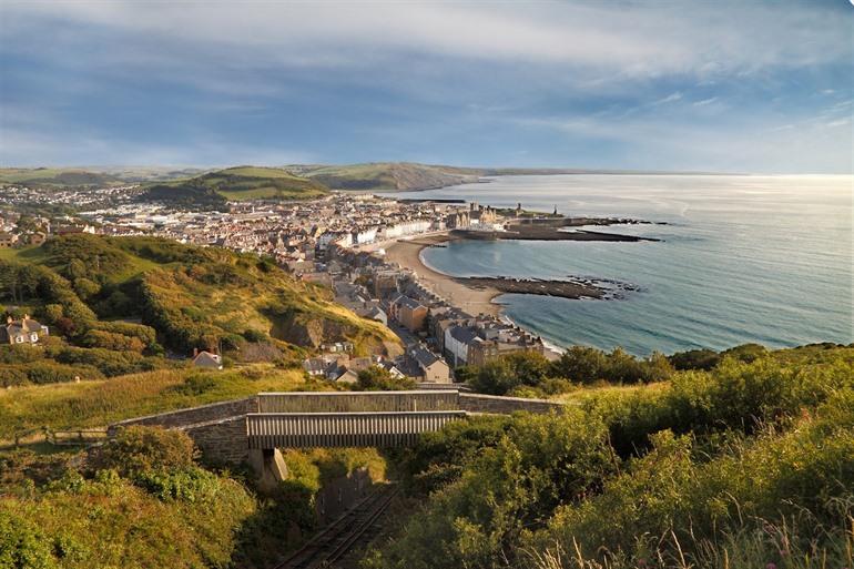 Uitzicht over ​Aberystwyth in Wales