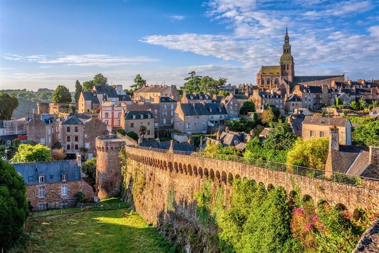 Uitzicht over Dinan, Bretagne, Frankrijk