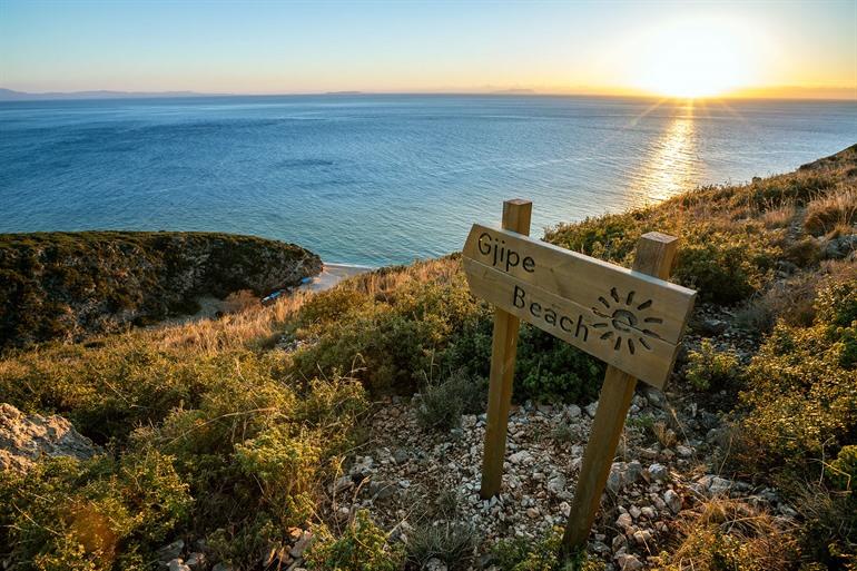 Uitzicht over Gjipe Beach, Albanië