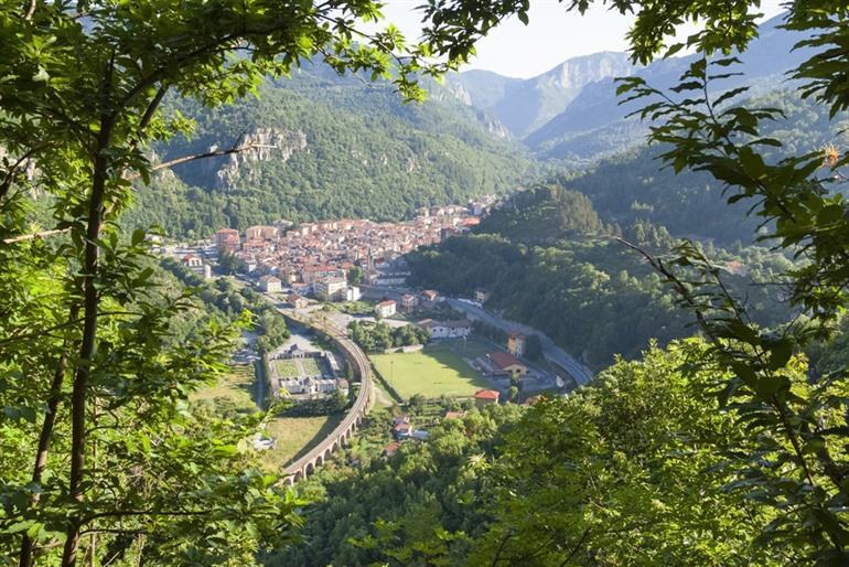 Uitzicht over Ormea, Piëmont