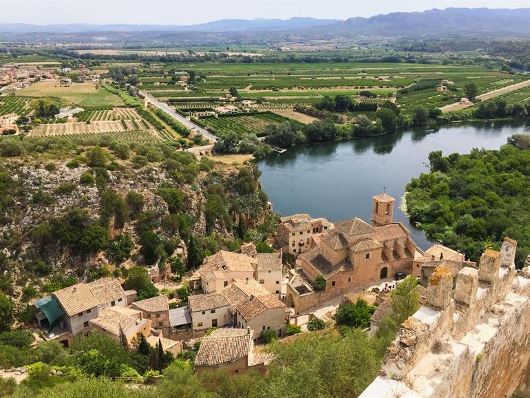 Uitzicht vanaf Castillo de Miravet