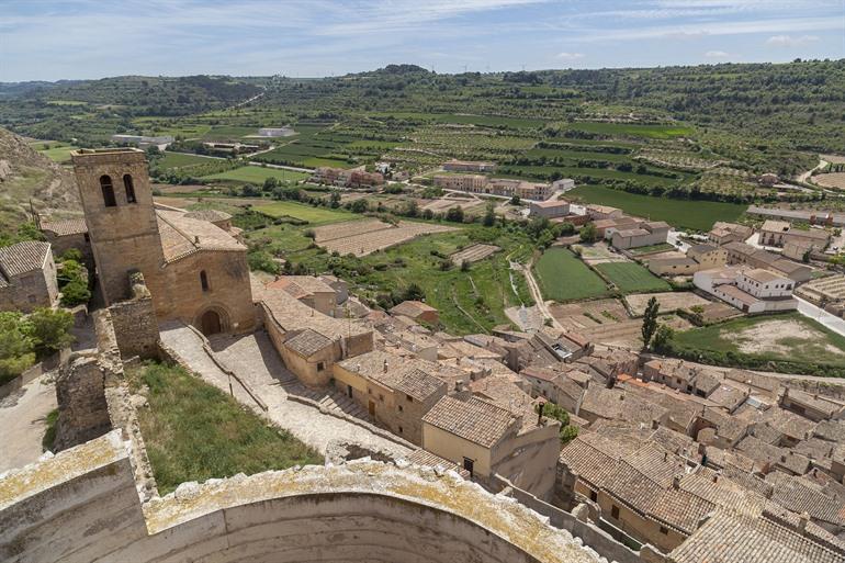 Uitzicht vanaf de kasteelruïnes in Guimerà, Lleida, Catalonië