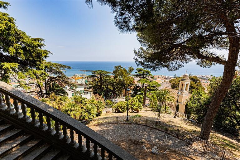 Uitzicht vanaf Giardini Regina Elena, San Remo