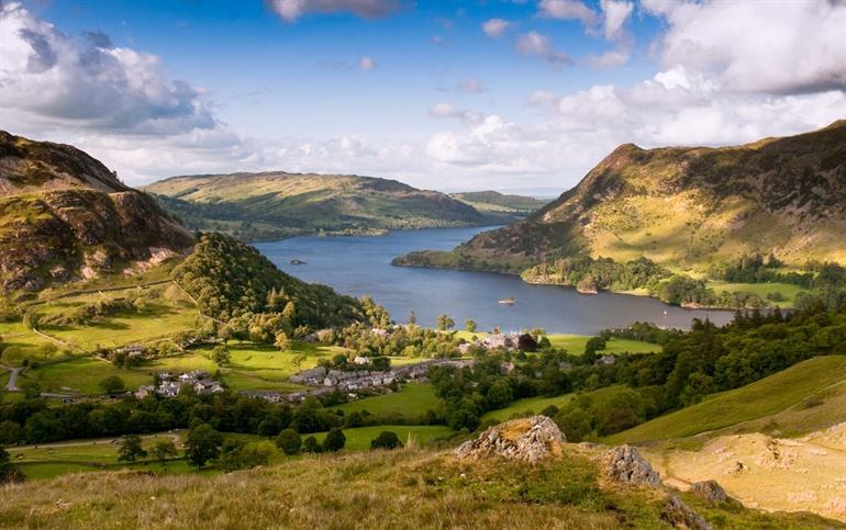 Ullswater lake in het Lake District