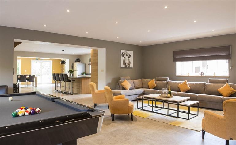 Vakantiehuis voor groep van 12 personen in Esneux