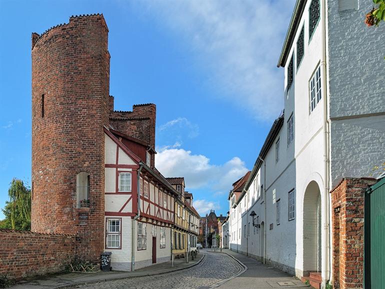 Vakwerkershuisje Halbturm, Lübeck, Duitsland