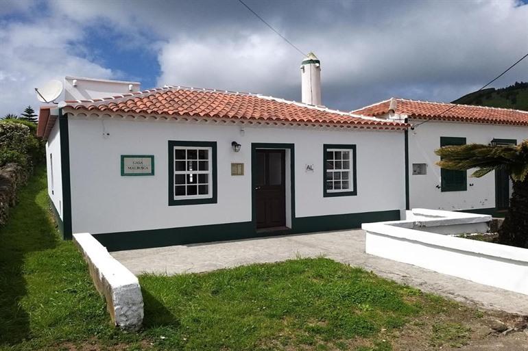 Verblijf in het charmante Casa Malbusca vlakbij Ribeira de Maloás