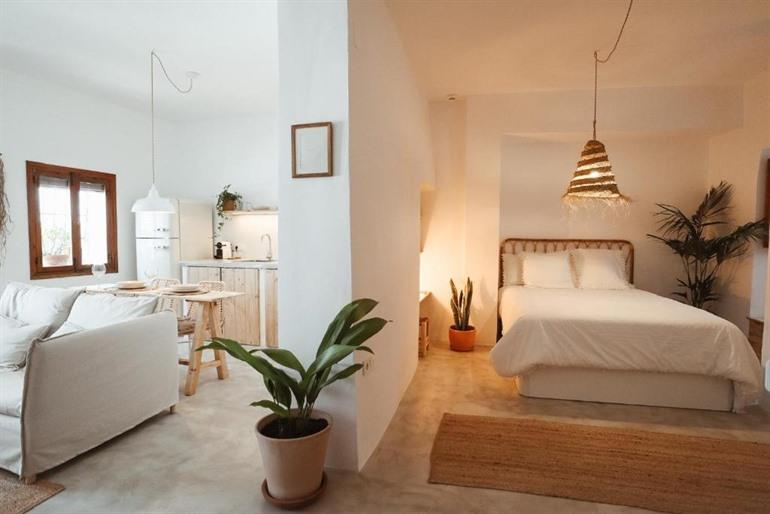 Verblijf in het charmante Portal Vell Altea L‘Olla