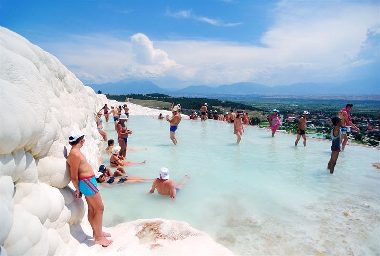 Vermijd toeristen bij de Pamukkale, Turkije