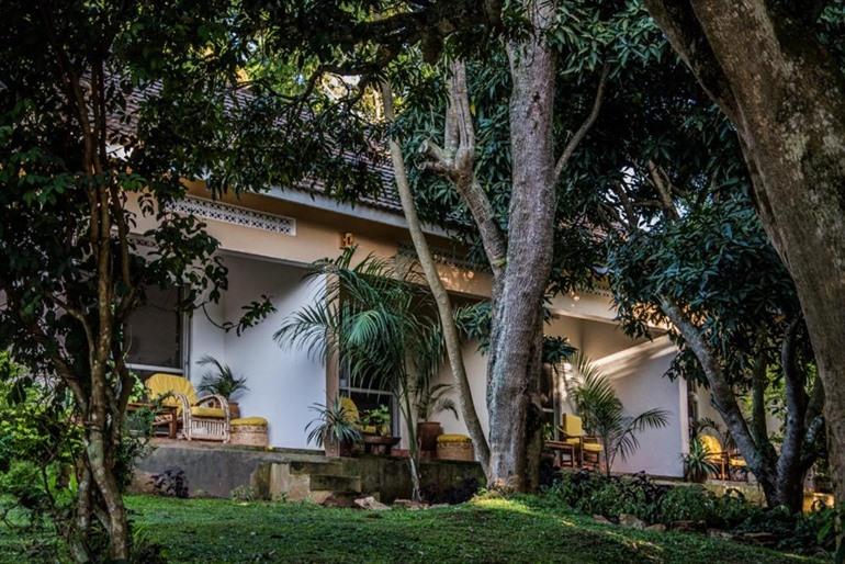 ViaVia Entebbe boeken vlakbij de luchthaven (10 km)