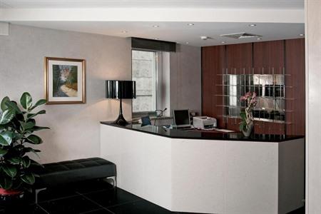 Victoria Hotel boeken