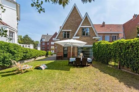 Villa Doux Séjour boeken