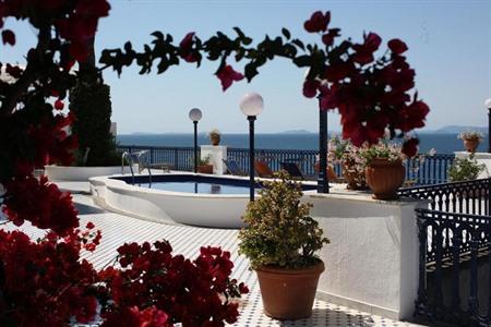 Villa La Terrazza Suites 