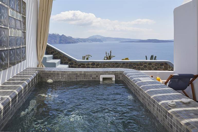 Virginia's Cave Villas (Oia, Santorini)