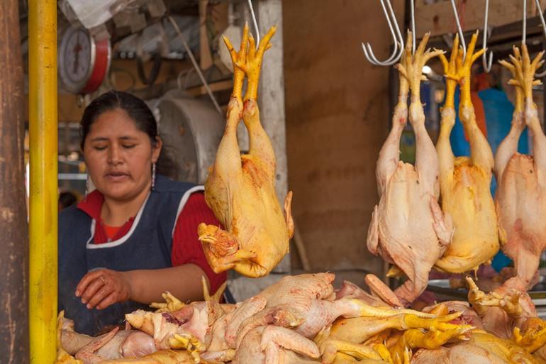 Vlees op de markt in Ayacucho