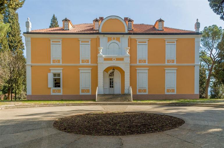 Voormalig koninklijk paleis, Podgorica