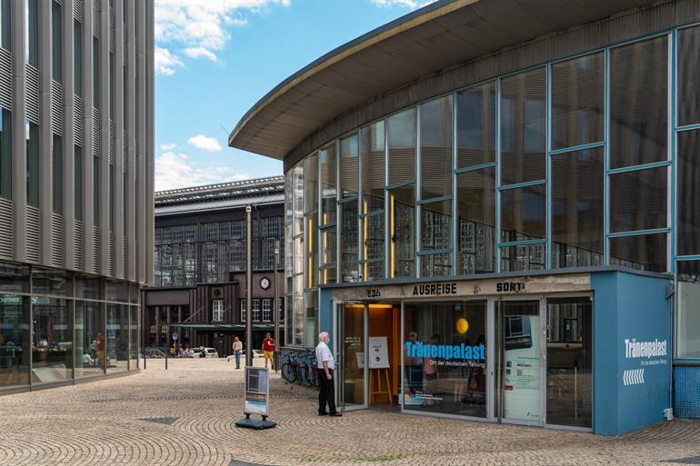 Voormalige grensovergang Tränenpalast