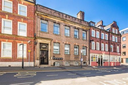 Vouspace @ The Bank in het centrum van Sheffield boeken