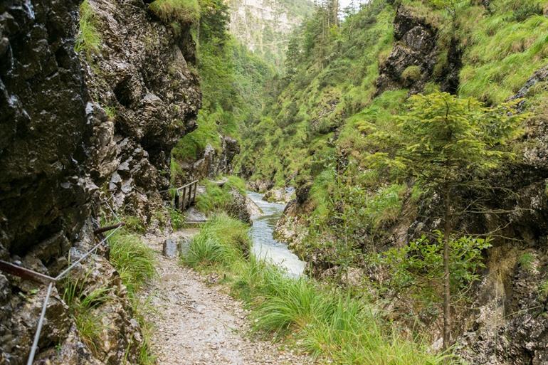 Wandeling langs de Weißbachschlucht, Beieren