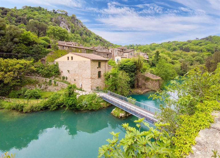 Wandeling naar Stifone via de Nera-kloven