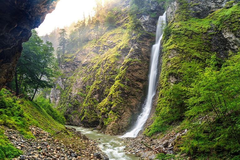 Waterval in de Liechtensteinklamm bezoeken, Salzburgerland