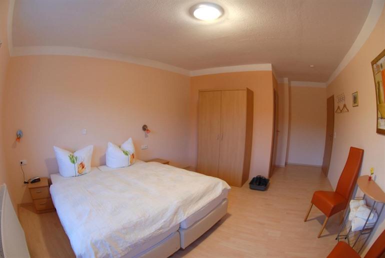 Weingut Gastehaus Rossler